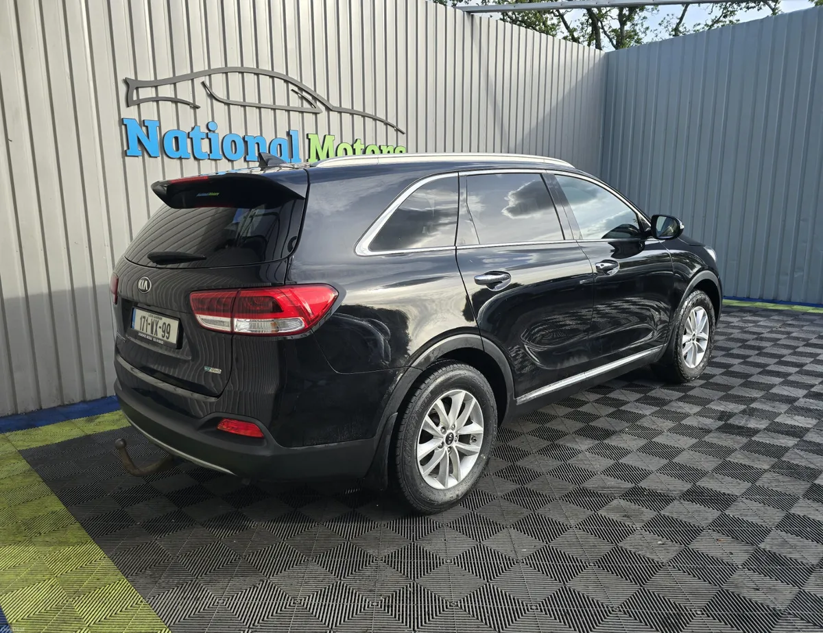 2017 Kia Sorento 2.2 Platinum 7 Seat - Image 3