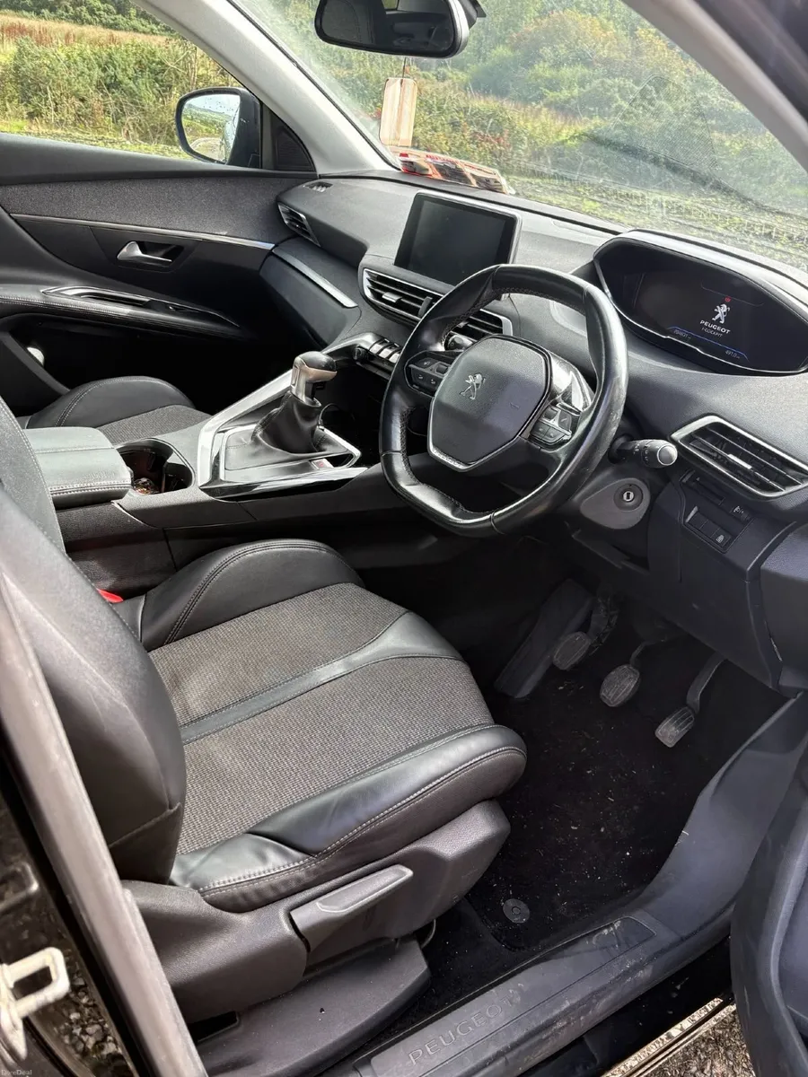 Peugeot 3008 2019 - Image 4