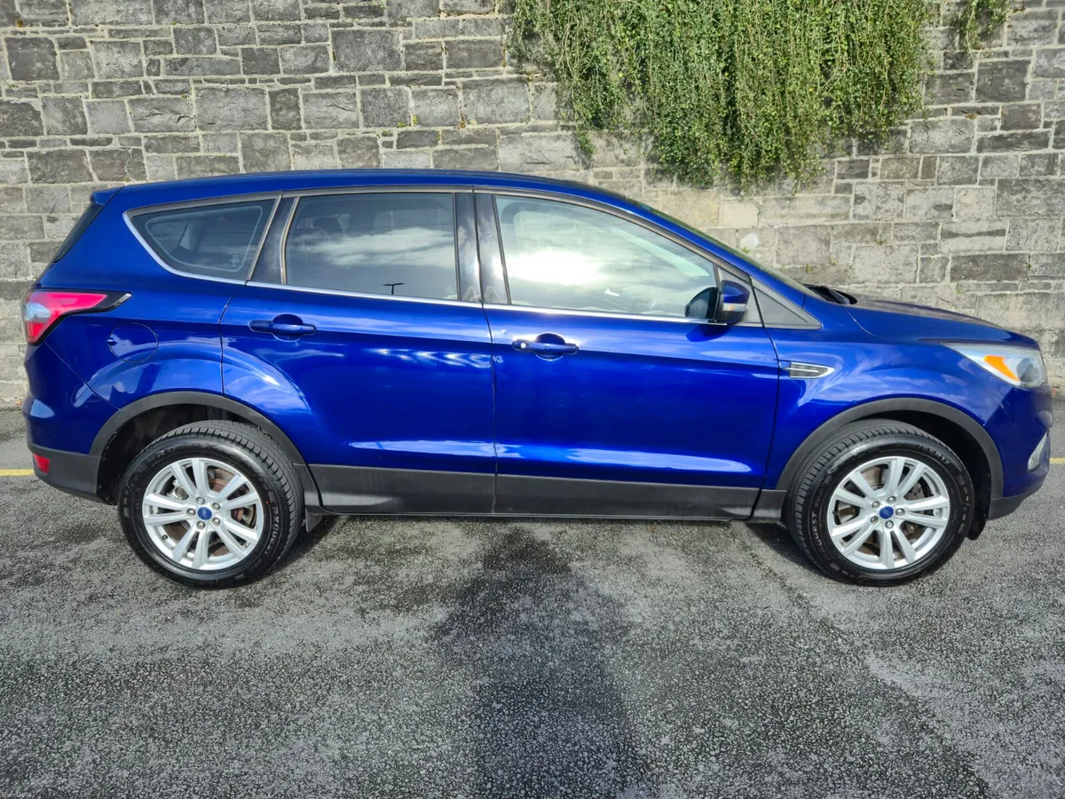 17 Ford Kuga 1.5 TDCI  trade ins👍 warranty👍 - Image 5