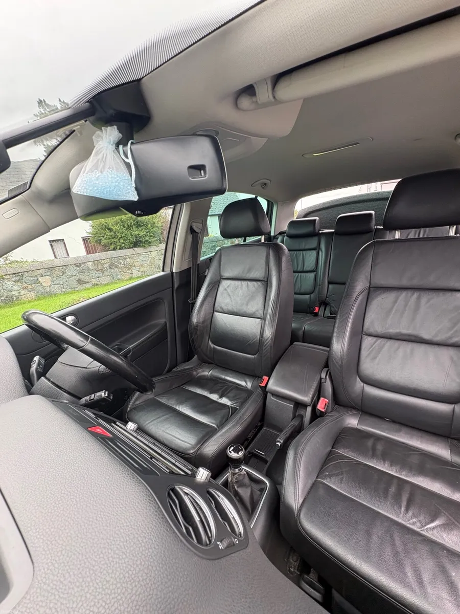 2010 Volkswagen Golf Plus 1.6L TDI for Sale NEW NC - Image 5