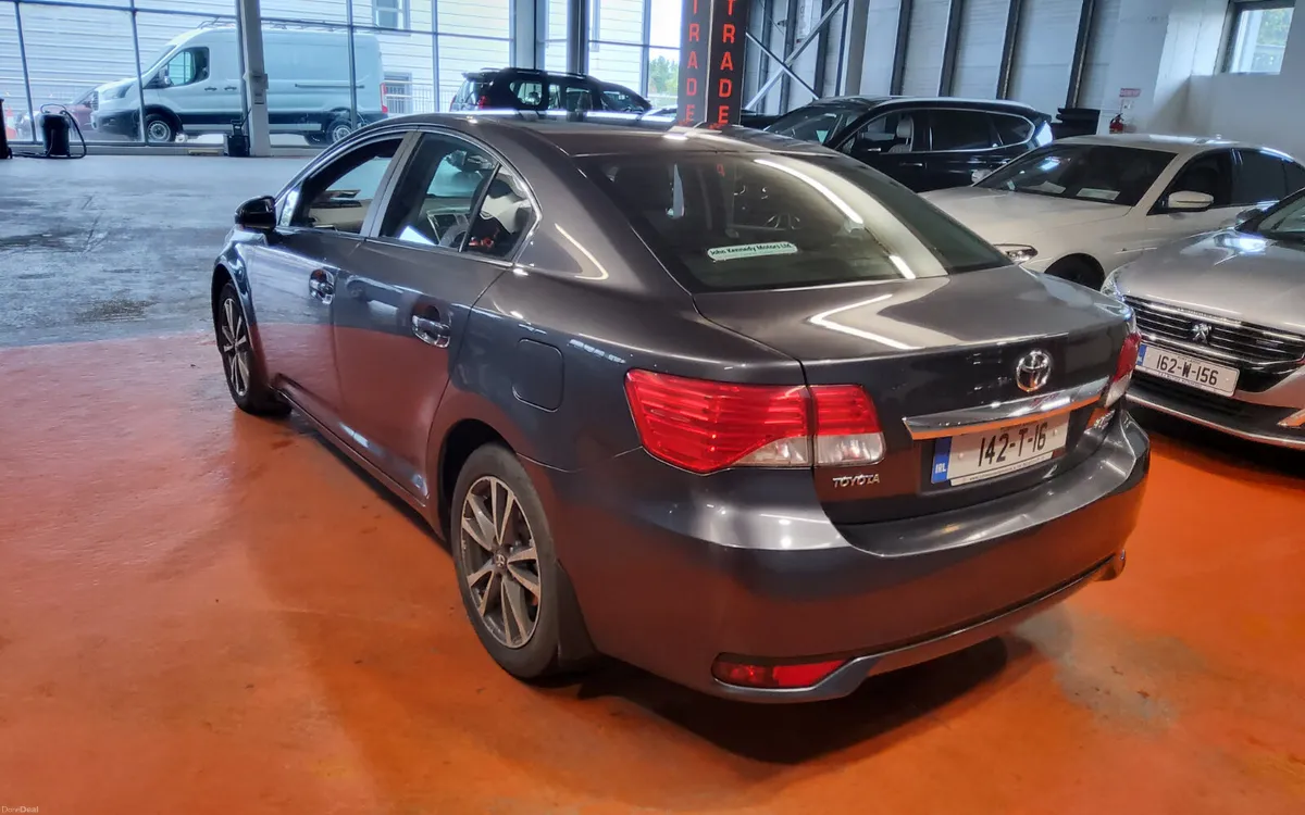 Toyota Avensis 2014 - Image 5