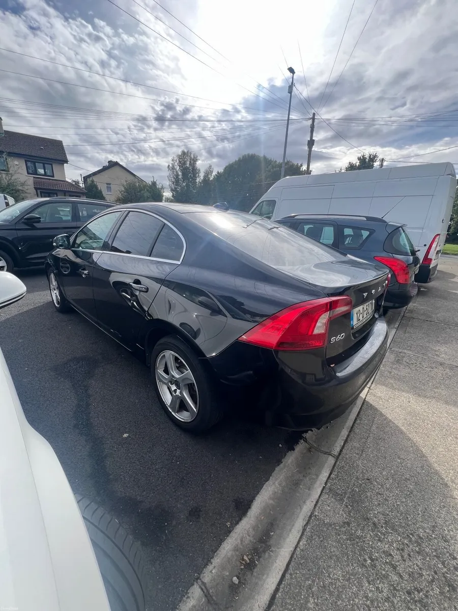 Volvo S60 2012 - Image 1