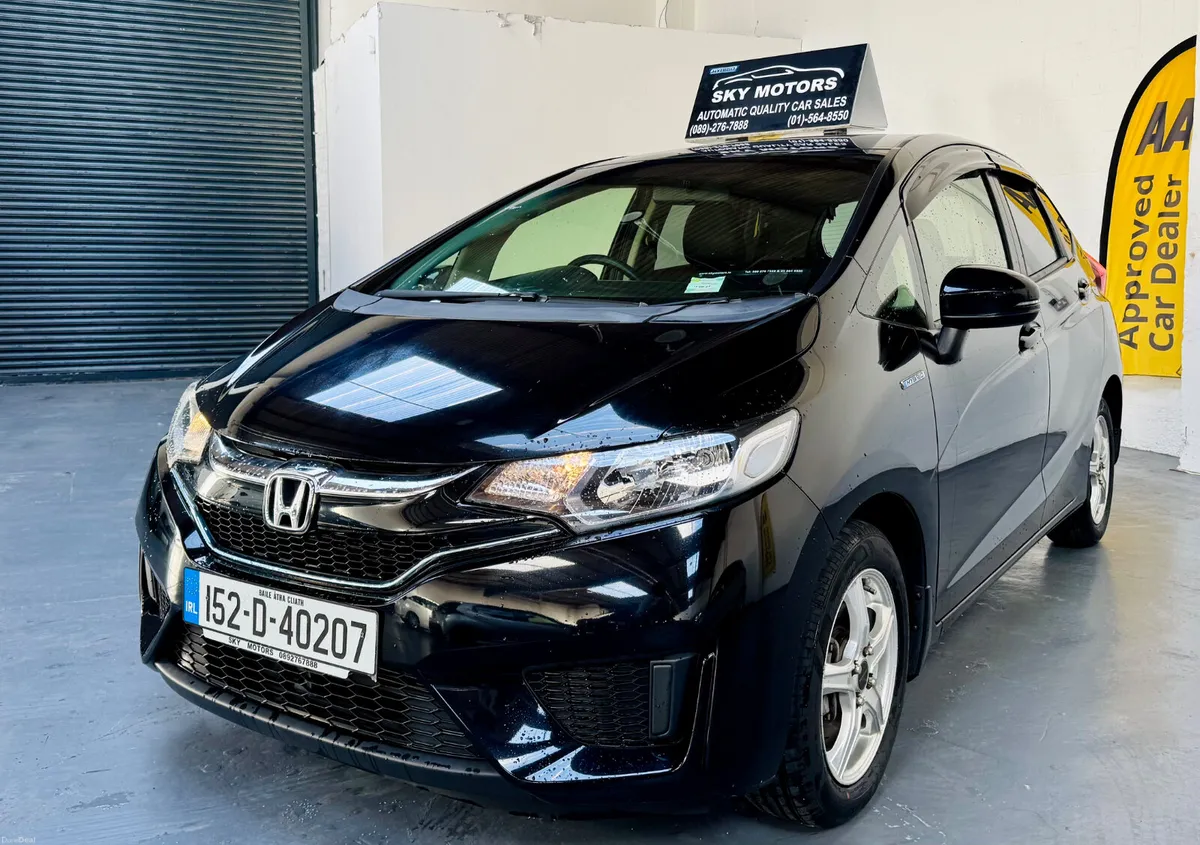 Honda Fit 2015 - Image 2