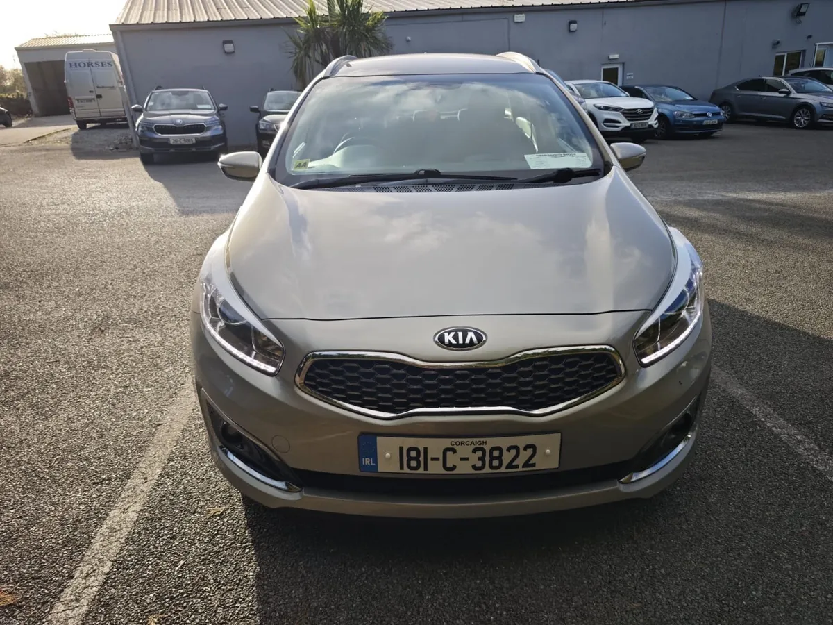 Kia Ceed Sportswagon 1.6 CRDi EX 164000 KM-Manual - Image 6