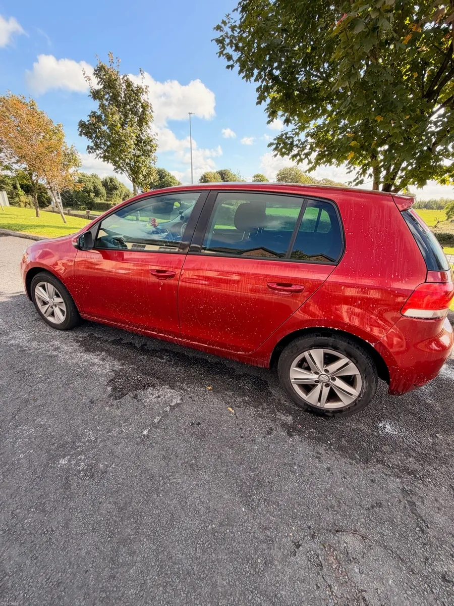 VOLKSWAGEN GOLF 1.6 TDI MATCH BLUEMOTION - Image 5