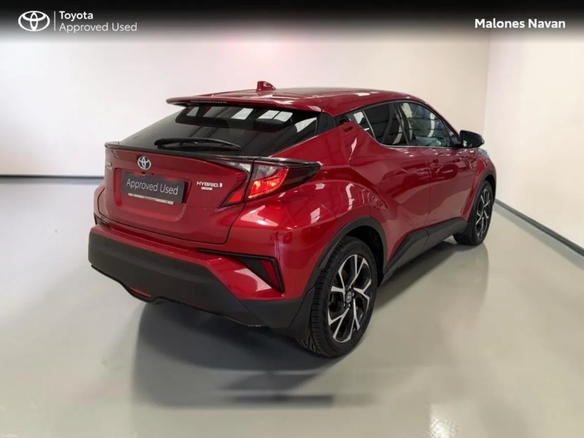 Toyota C-HR 1.8 HYBRID SPORT 4DR AUTO - Image 2