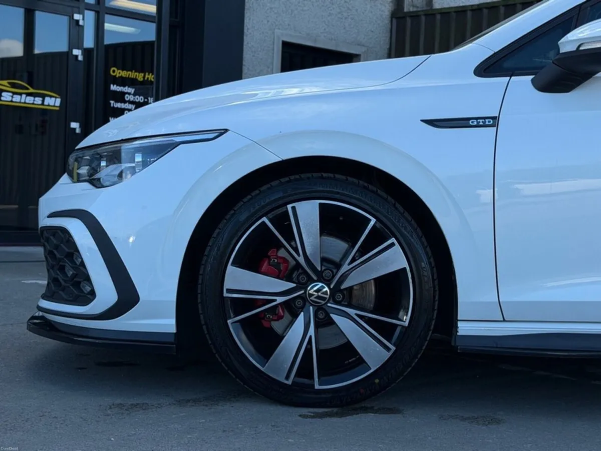 Volkswagen Golf GTD TDI S-A DSG - Image 6