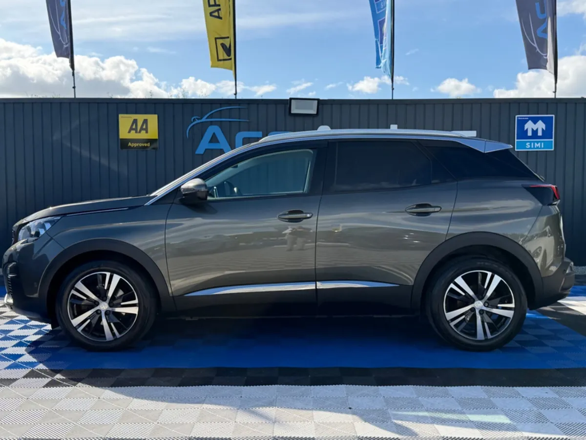 Peugeot 3008 ALLURE - 1.6L DIESEL - MANUAL - 12M W - Image 4