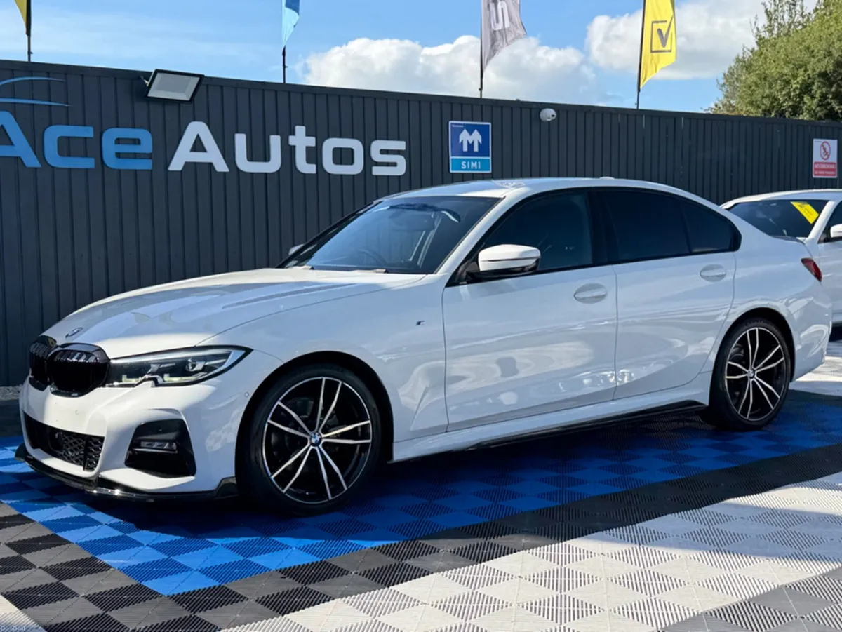 BMW 3-Series M-SPORT - X-DRIVE - 2.0L DIESEL - AUT - Image 3