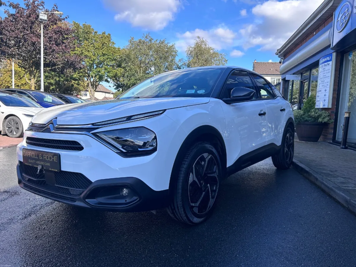 Citroen C4 Feel SUV Style 5-Door Coupe | Superb Va - Image 6