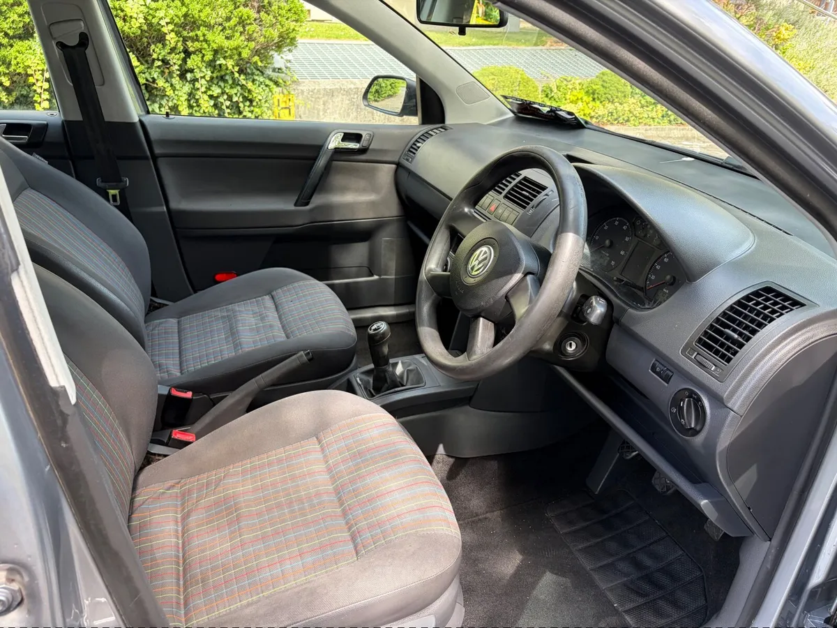 Volkswagen Polo 2006 - Image 5