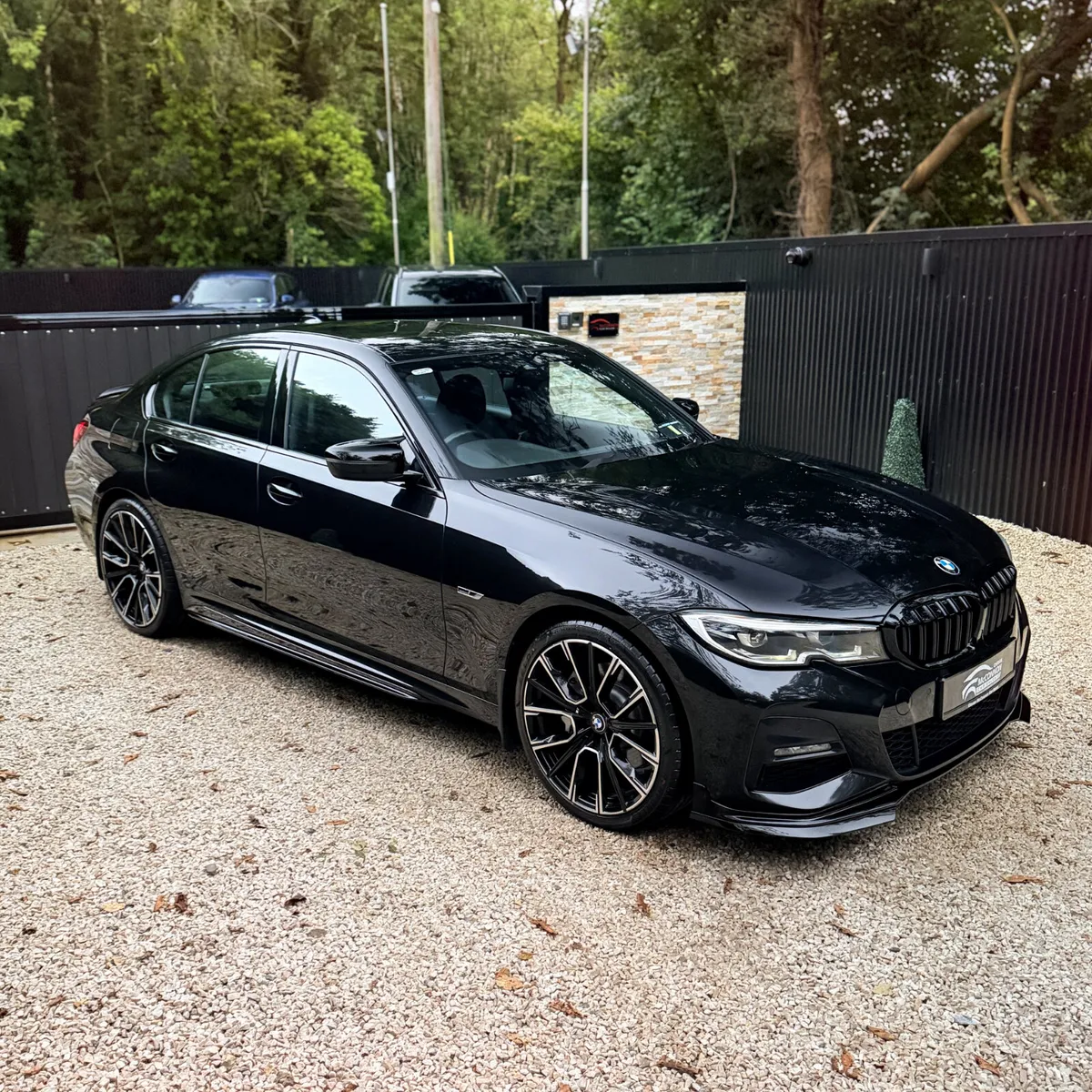 2022 (221) BMW 330E MSPORT *20” ALLOYS - Image 5