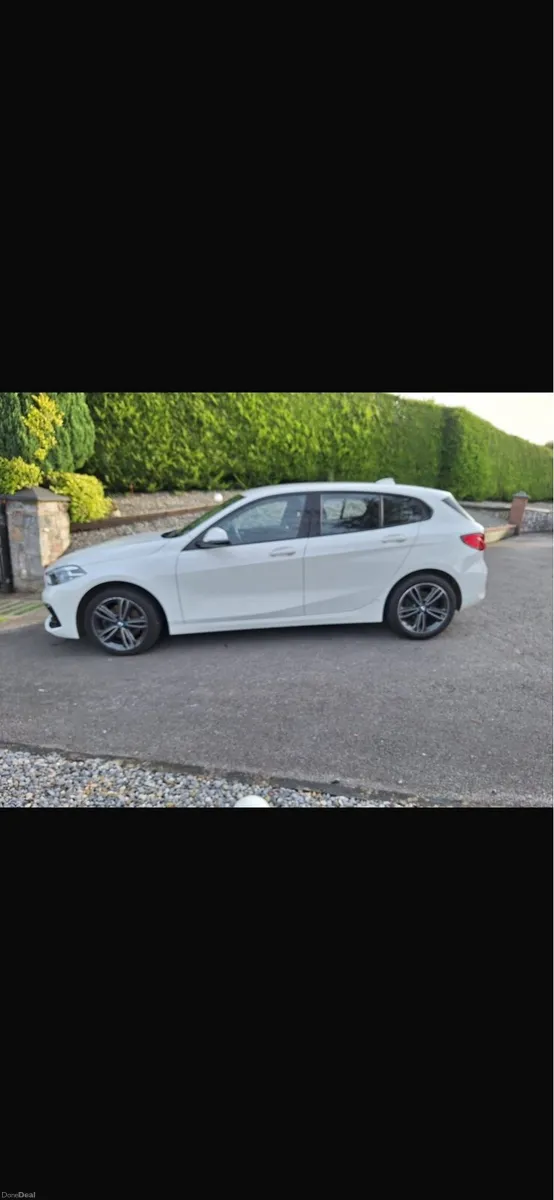 BMW 116 F40 D SPORT 114BHP 5DR AUTO - Image 4