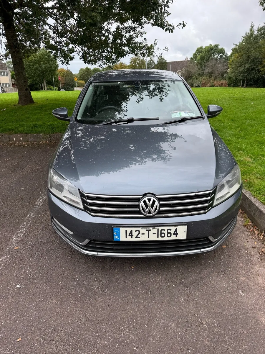Volkswagen Passat 2.0 diesel automatic - Image 1