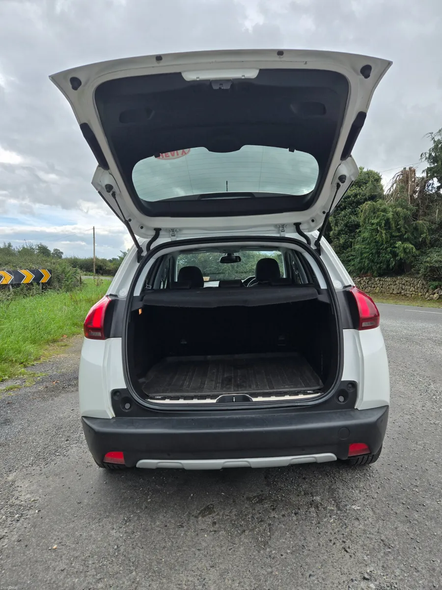 Peugeot 2008 2019 - Image 6