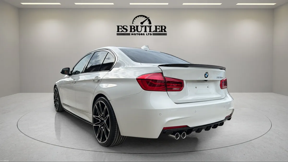 2017 BMW 320d MSPORT SHADOW EDITION ONLY 76,000KMS - Image 3