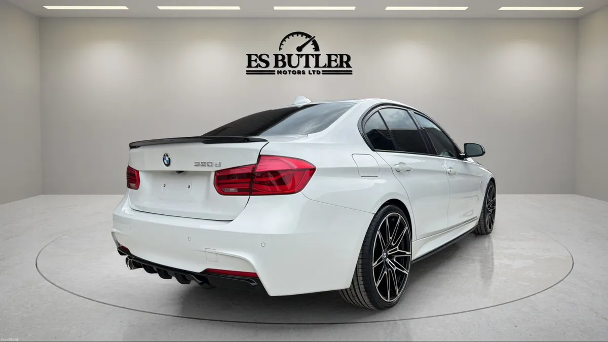 2017 BMW 320d MSPORT SHADOW EDITION ONLY 76,000KMS - Image 6