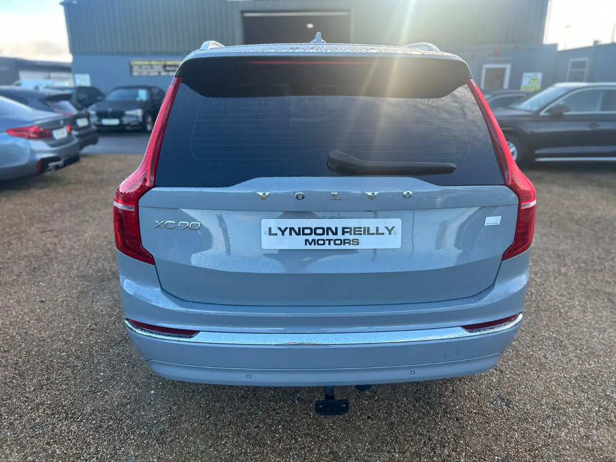 Volvo XC90 CORE T8 - Image 5