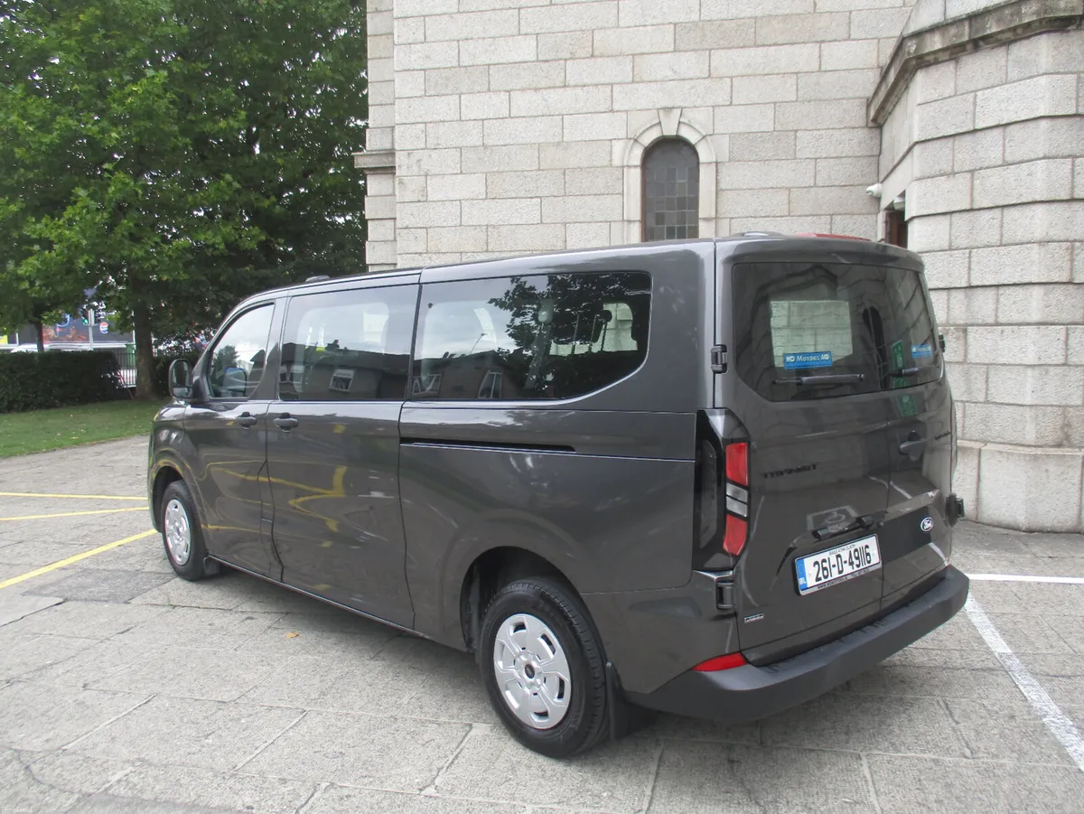 2026 FORD TRANSIT KOMBI 2.5 PHEV 9 SEATER - Image 3
