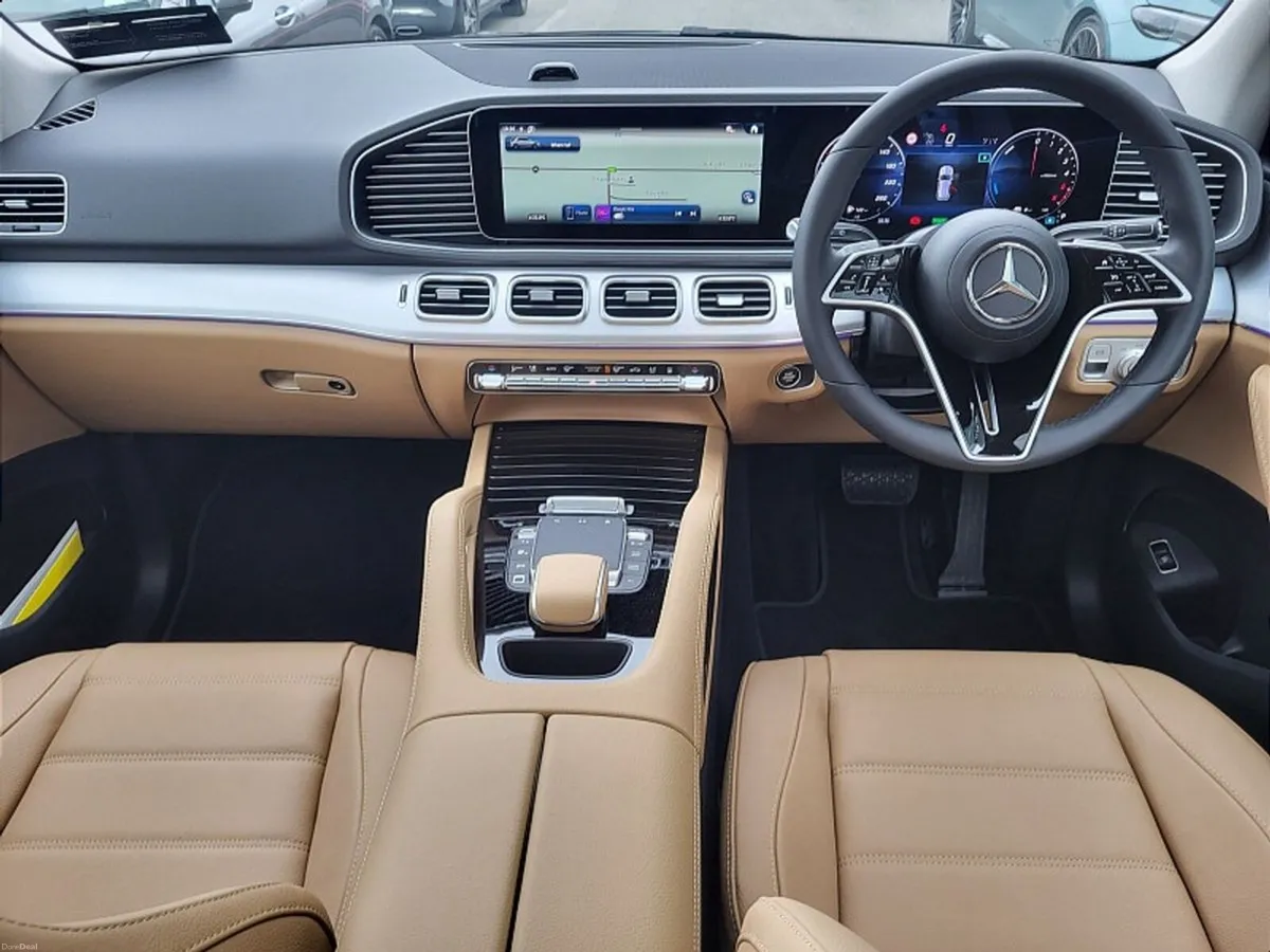 Mercedes-Benz GLE GLE350de PHEV 4MATIC AMG SPORT E - Image 4