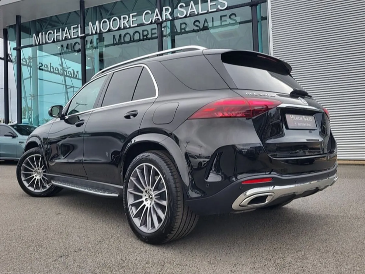 Mercedes-Benz GLE GLE350de PHEV 4MATIC AMG SPORT E - Image 3