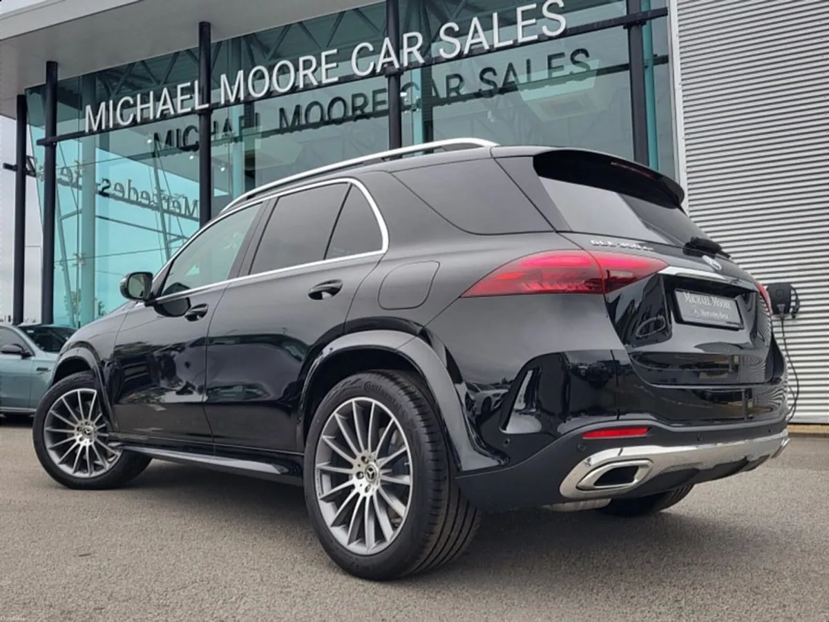 Mercedes-Benz GLE GLE350de PHEV 4MATIC AMG SPORT E - Image 3