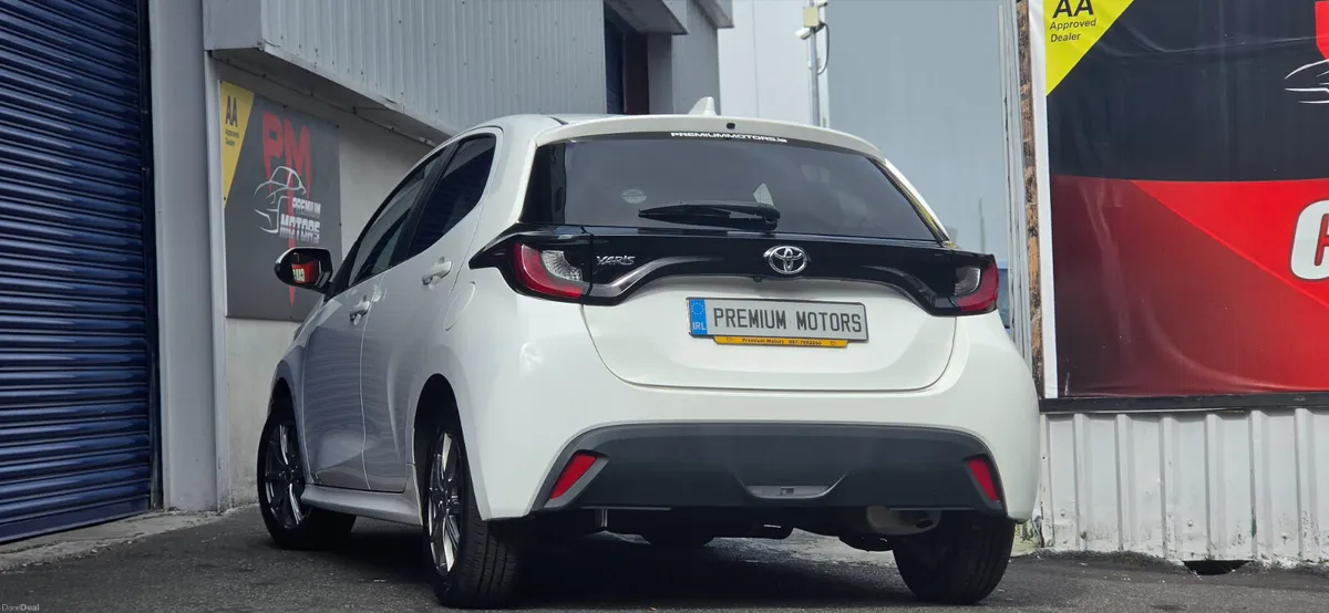 Toyota Yaris Automatic AA Approved - Image 3