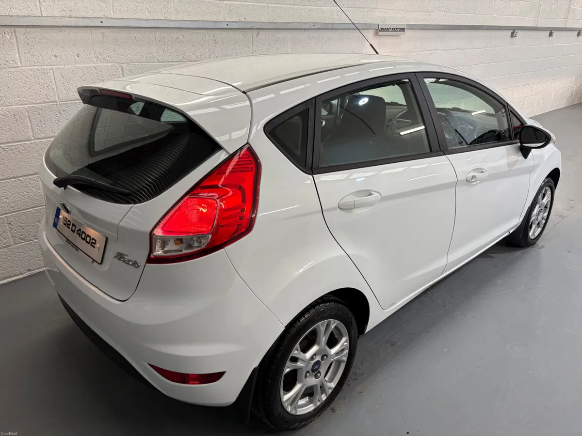 2015 (151) Ford Fiesta | 1.25 Zetec | Low KM - Image 5