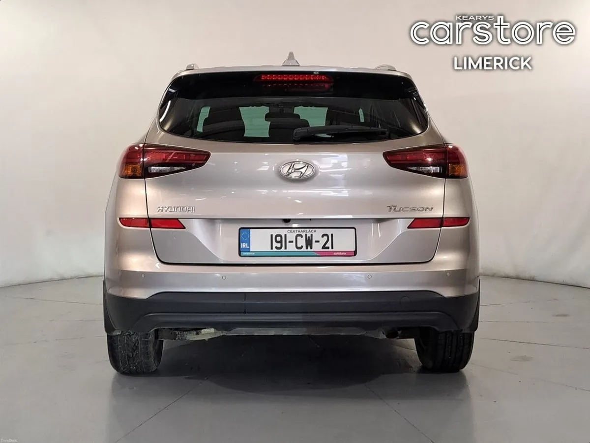 Hyundai Tucson 2WD Executive Petrol - Image 4