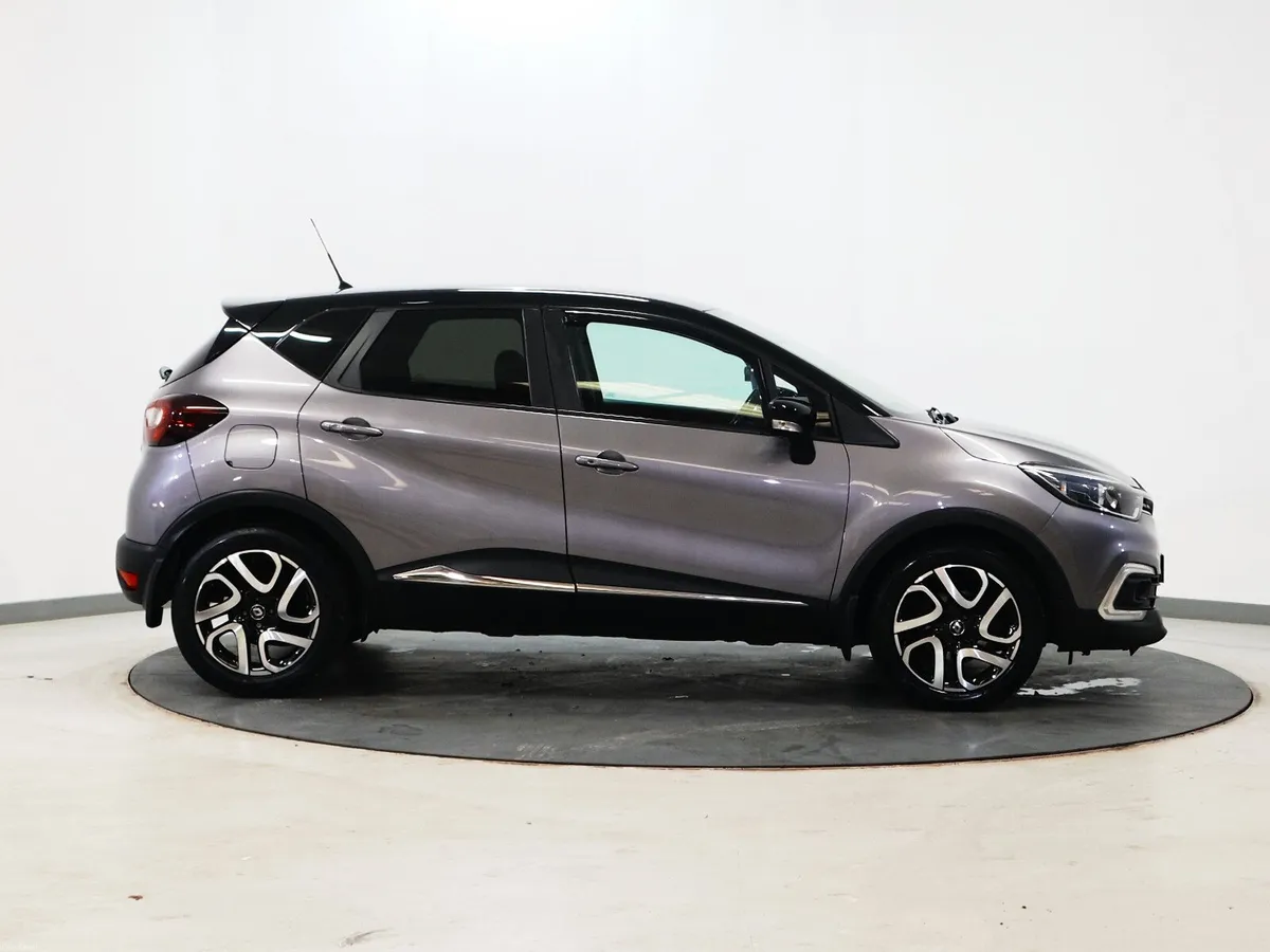 *124* 2019 Renault Captur 1.5dci iconic - Image 2