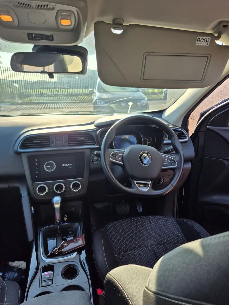 Renault Kadjar 2022 - Image 2