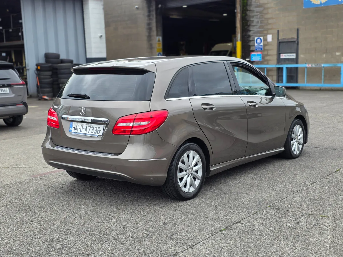 Mercedes B180 1.6 petrol - Image 5