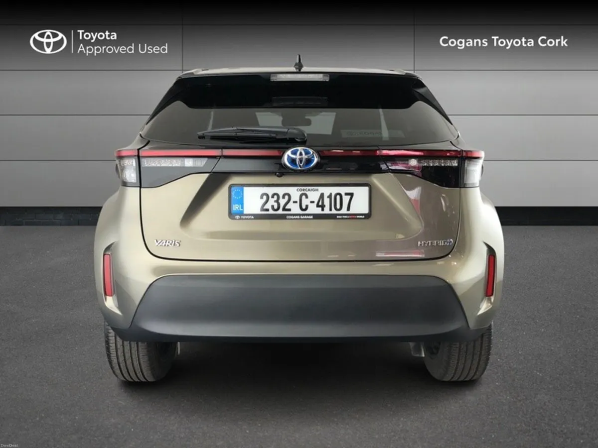 Toyota Yaris Cross Luna Sport**Low mileage** - Image 4