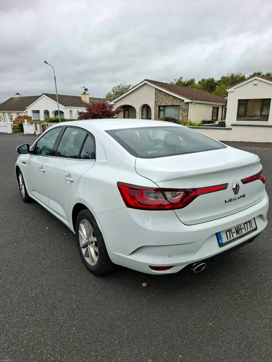 RENAULT MEGANE 2017 - Image 3