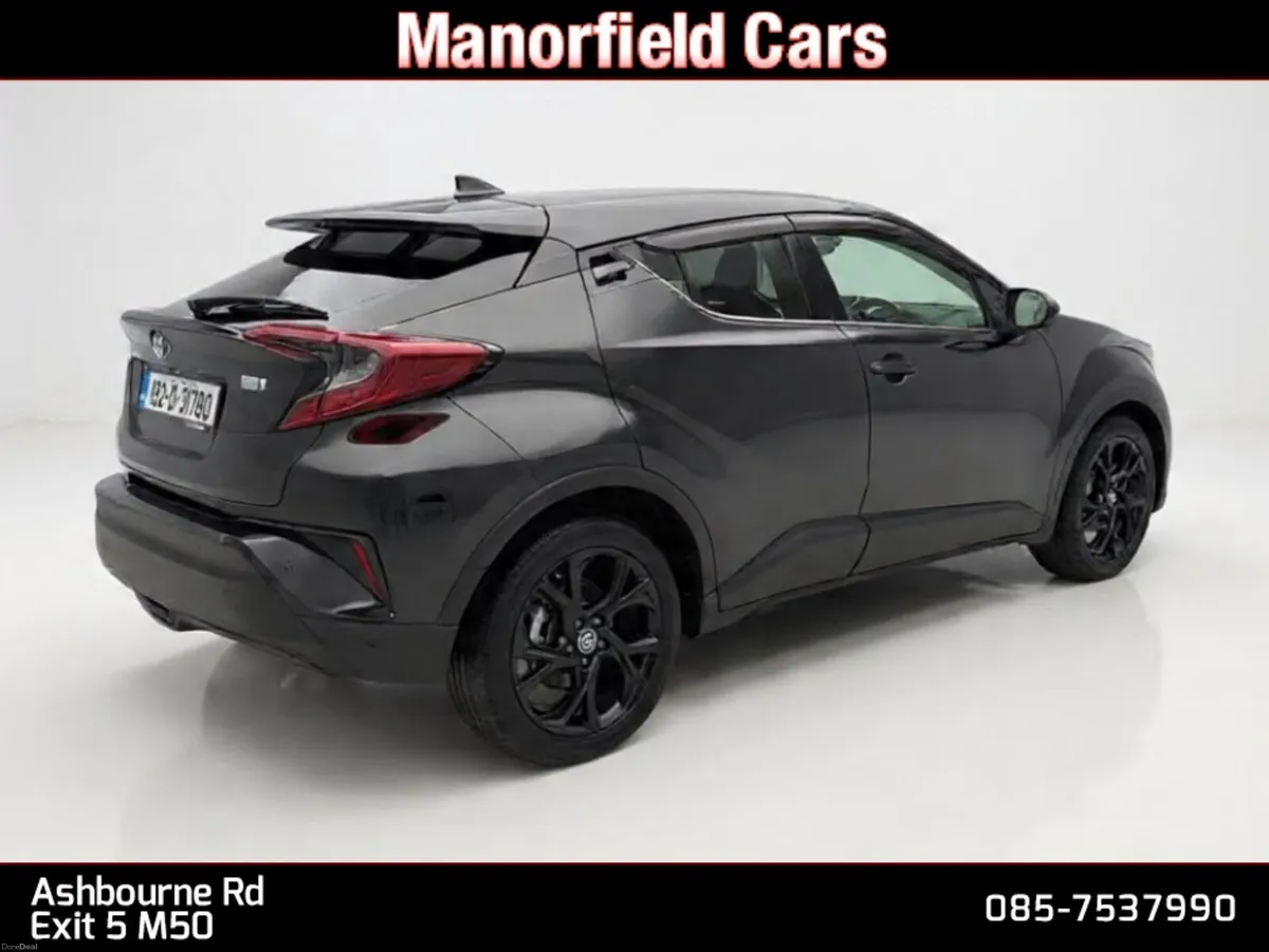 2019 192 Toyota C-HR Sol 1.8 HYBRID Auto SUV - Image 4