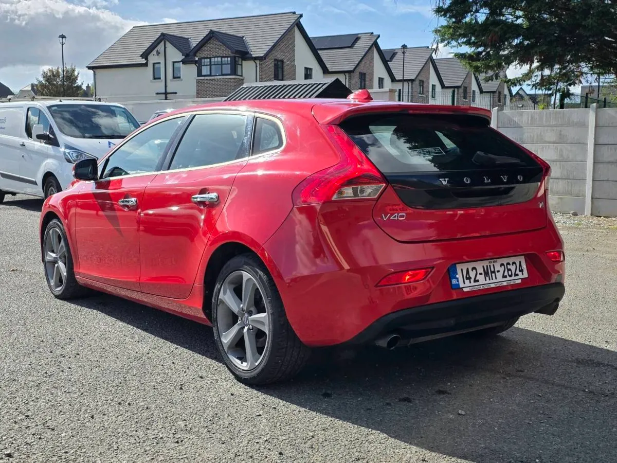 142 - VOLVO V40 - AUTO NEW NCT - Image 5
