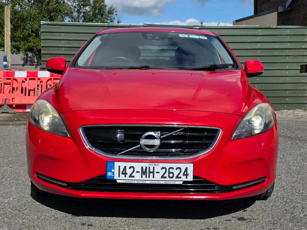 142 - VOLVO V40 - AUTO NEW NCT - Image 2