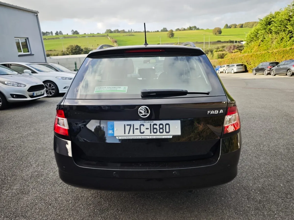 2017 Skoda Fabia 1.2 TSI-Full Service History - Image 3