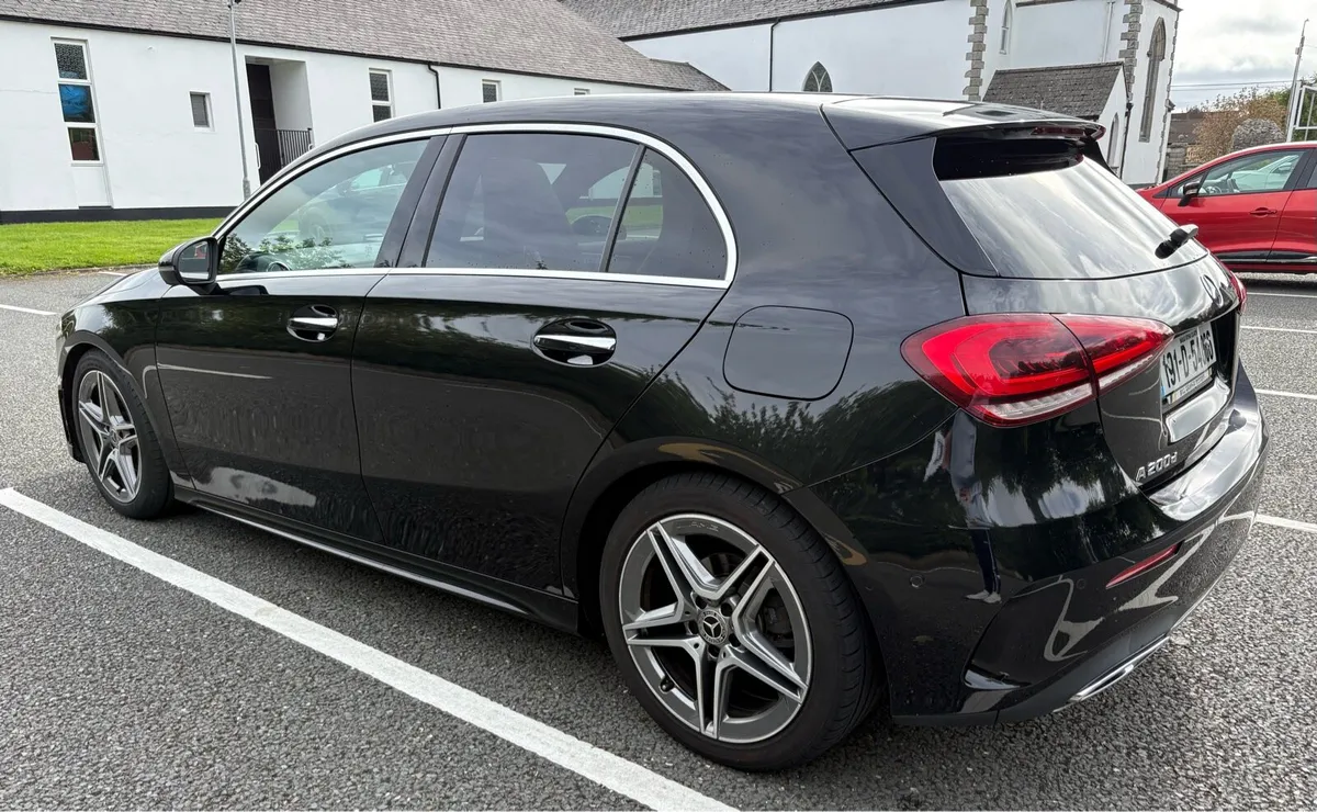 2019 Mercedes-Benz A-Class A200d AMG Line H’back - Image 5