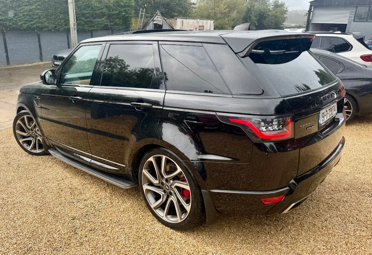 2019 Land Rover Range Rover Sport P400e - Image 6