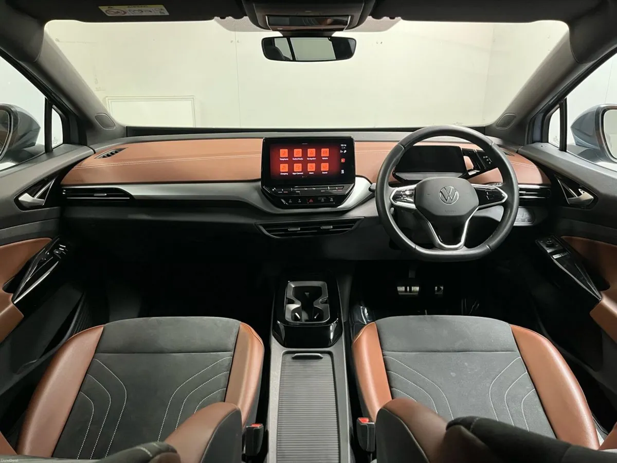 Volkswagen ID.4 Life DX 77kWh 174BHP - Reversing C - Image 2