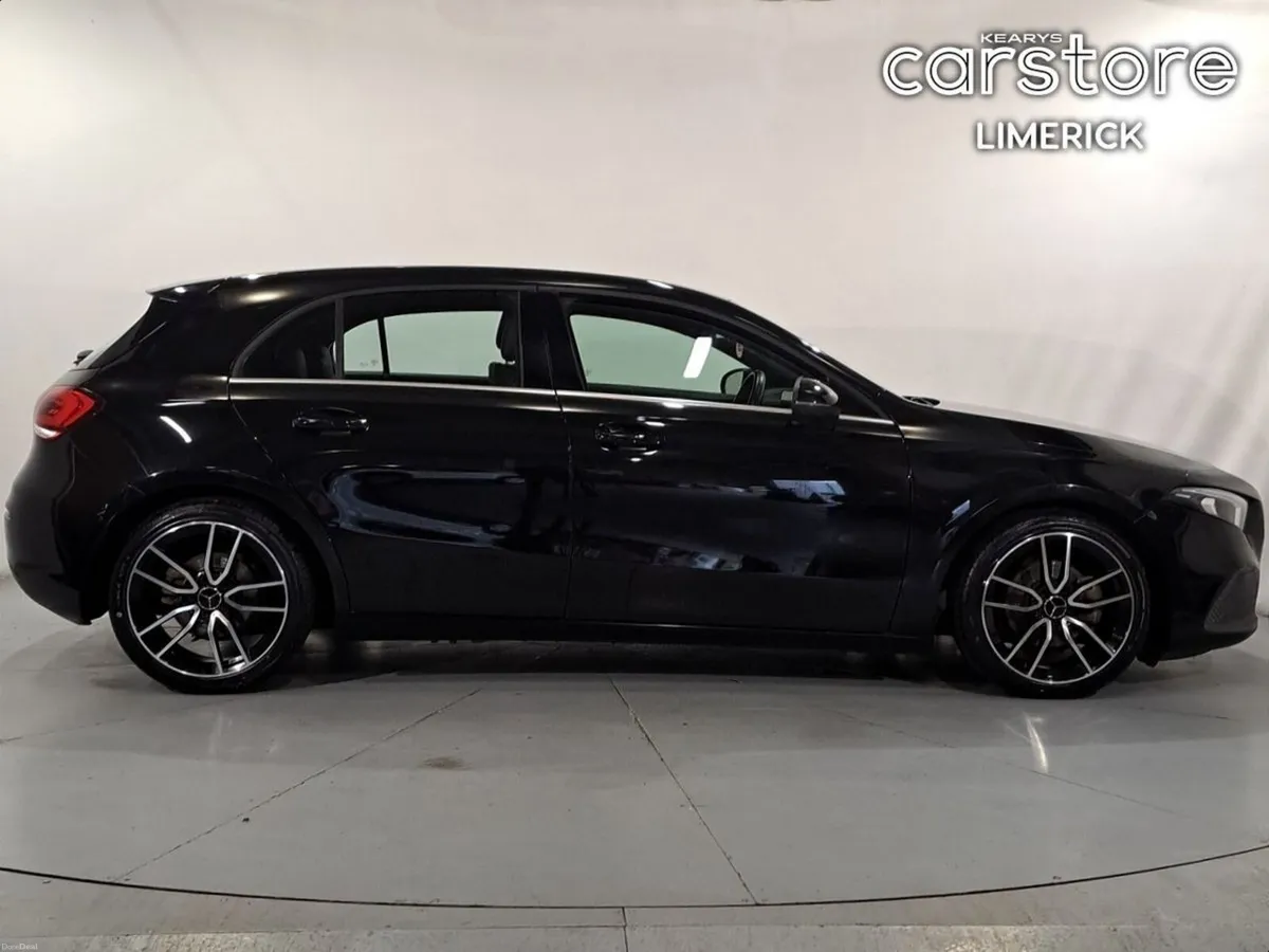 Mercedes-Benz A-Class 1.6 PET AUTO - Image 2