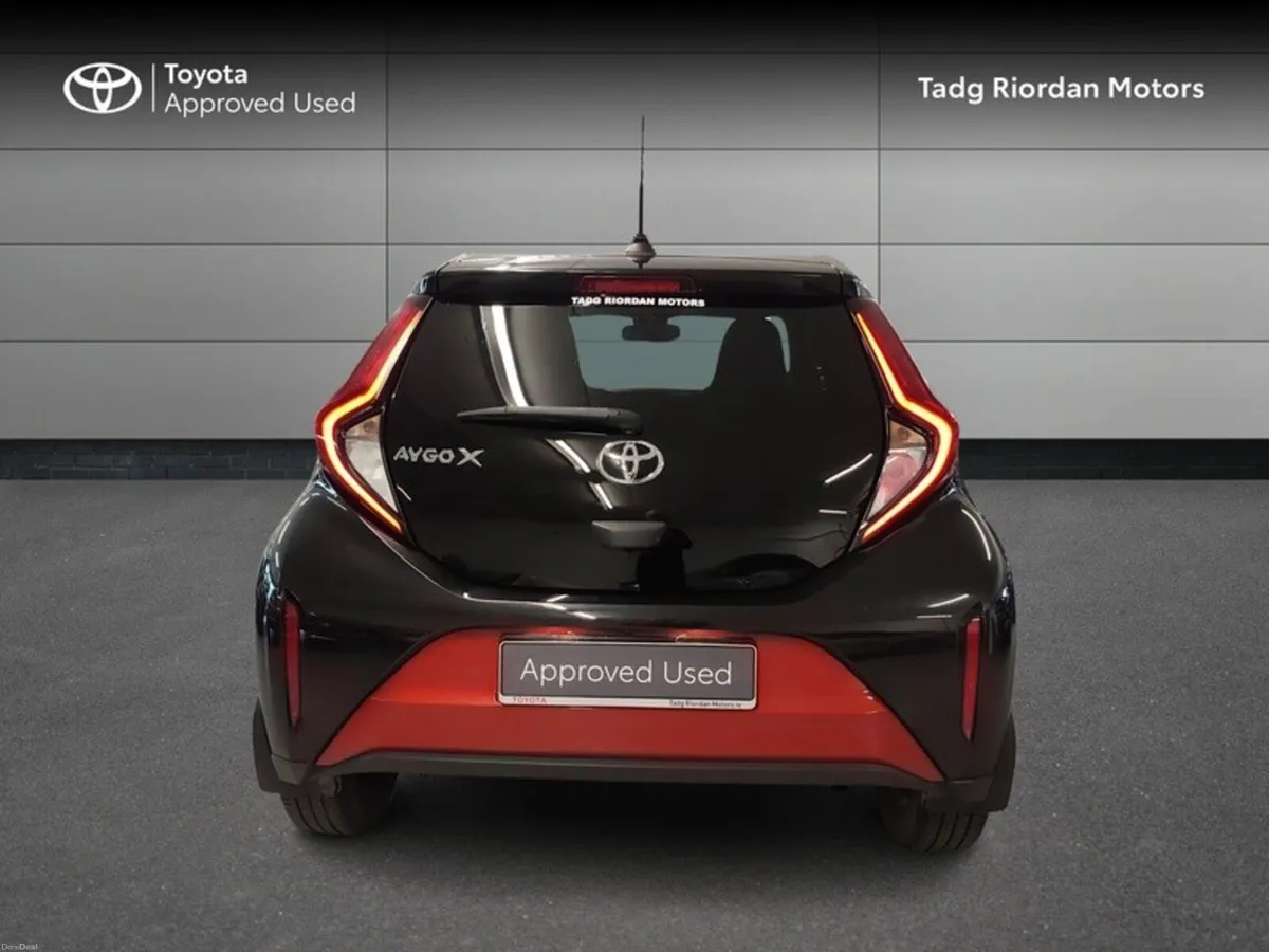 Toyota Aygo X 1.0 DESIGN - Image 4