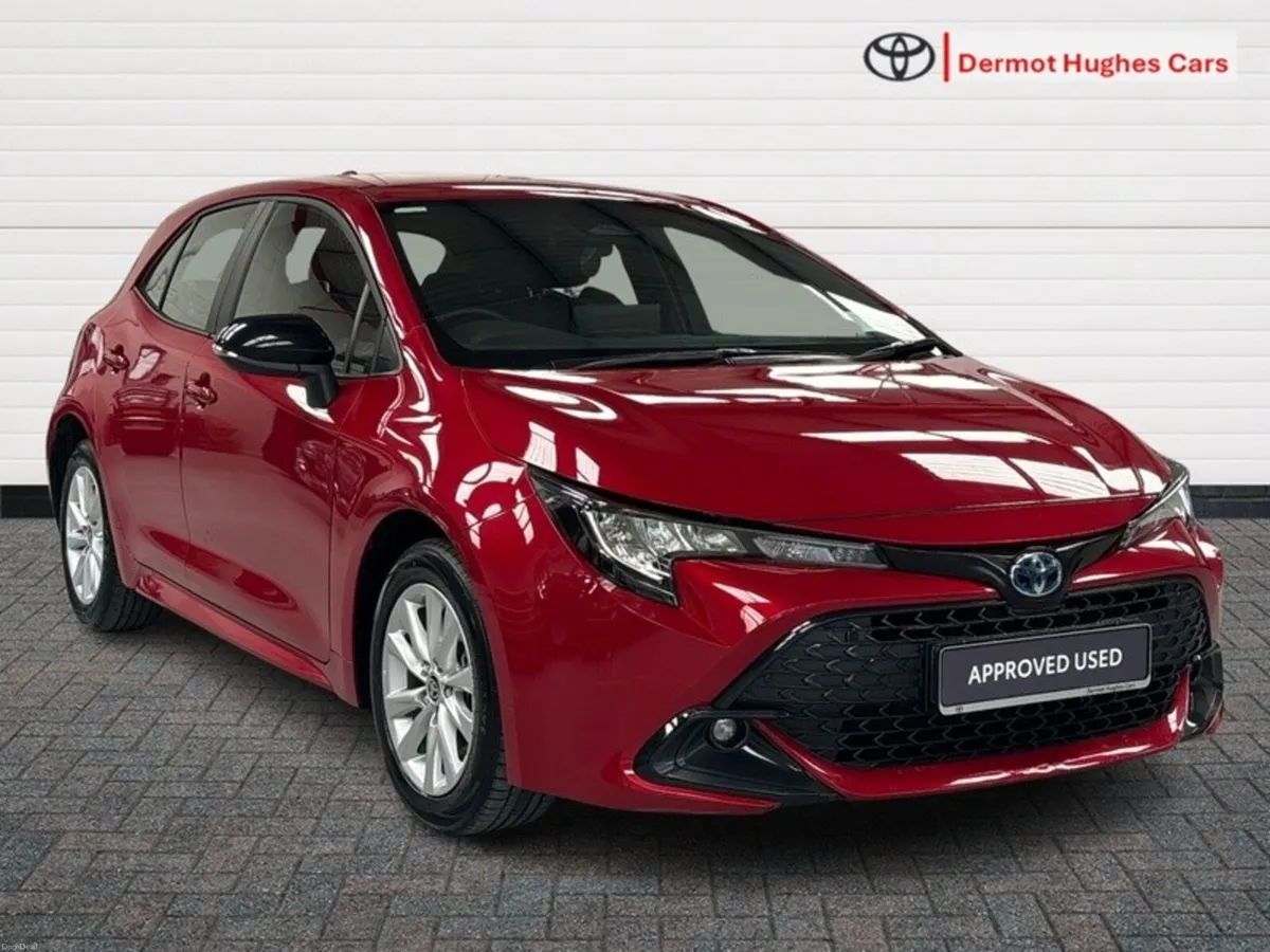Toyota Corolla HB LUNA HYBRID AUTO - Image 1