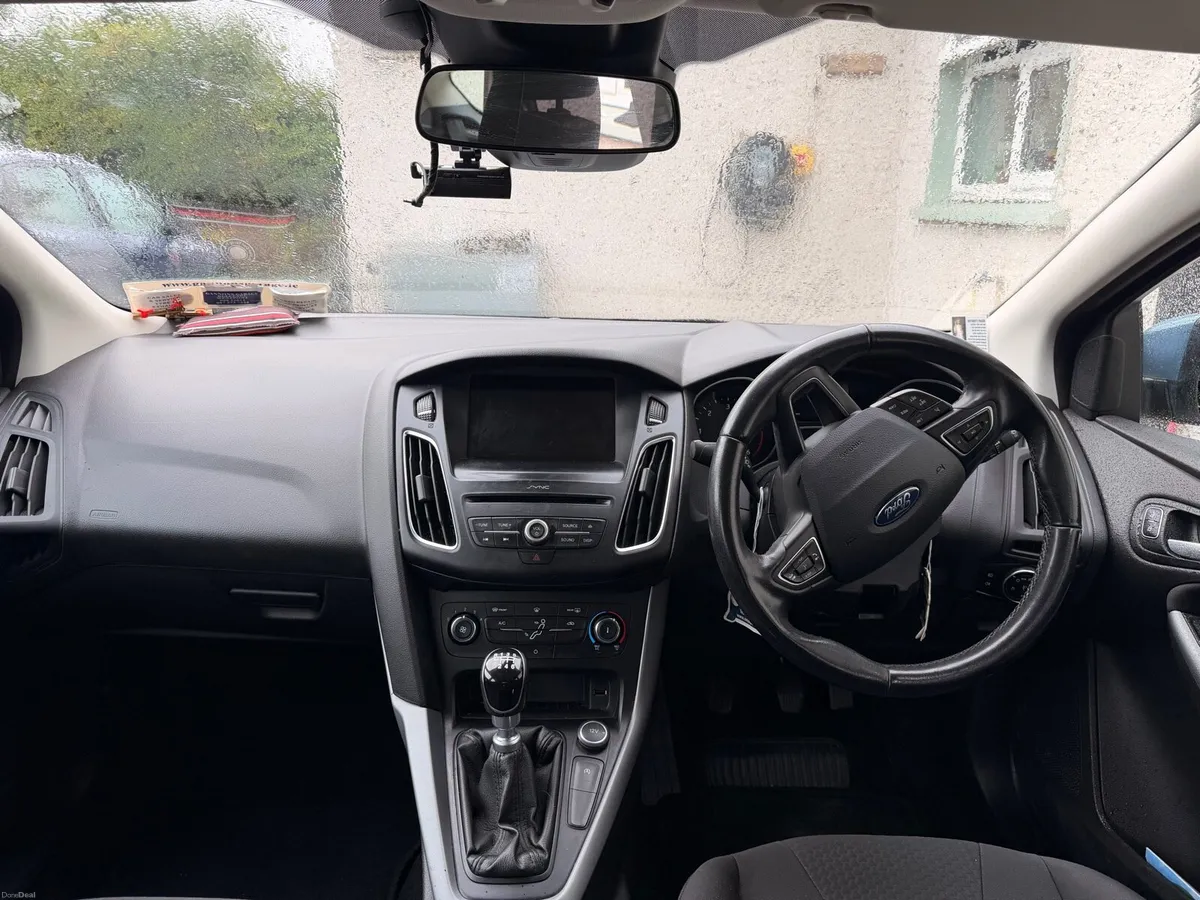 Car - Image 5