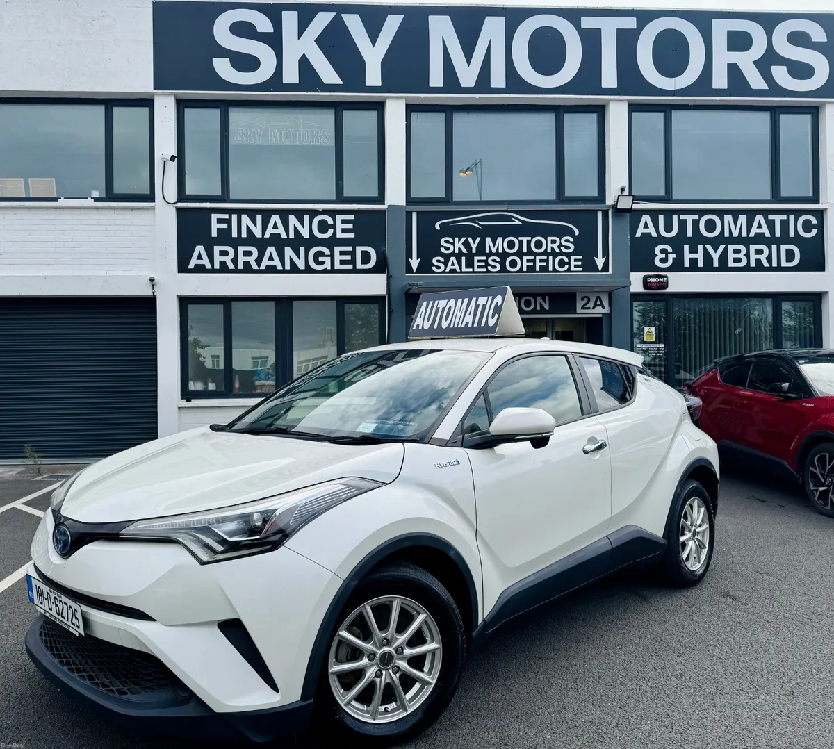 Toyota C-HR 2018 - Image 2