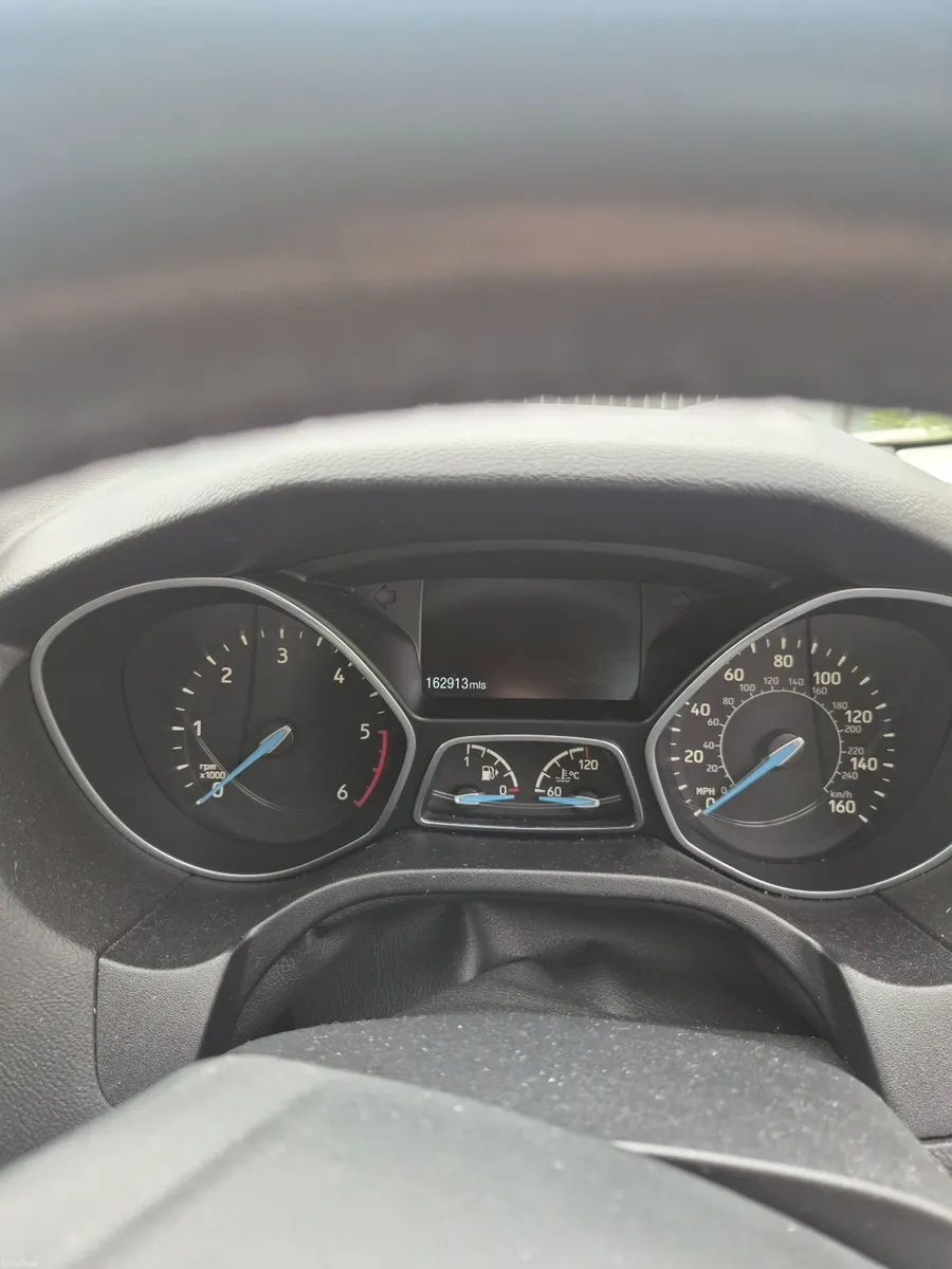 Ford Focus 2016 - Image 2