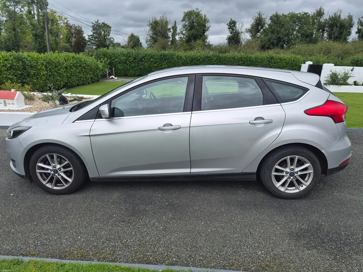 Ford Focus 2016 - Image 5