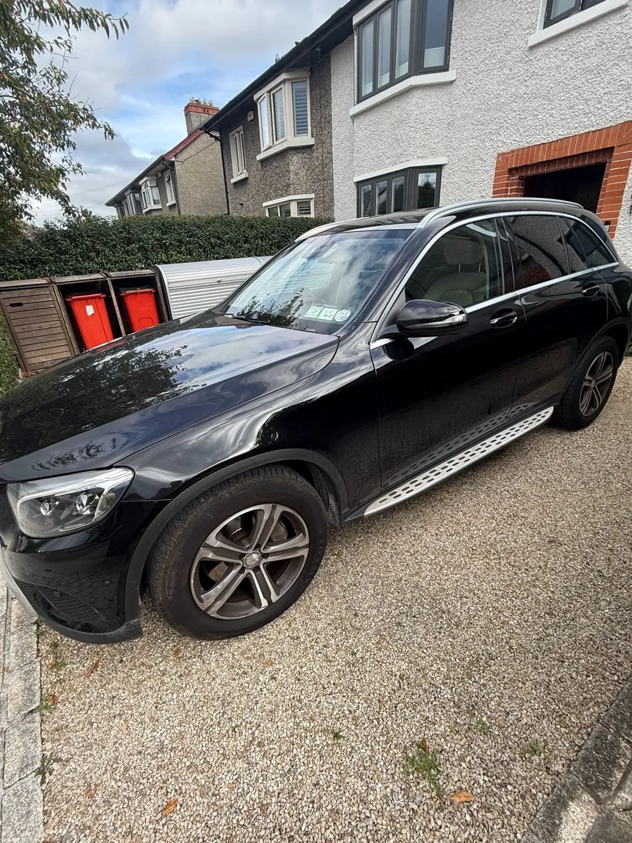 Mercedes-Benz GLC 2016 - Image 3