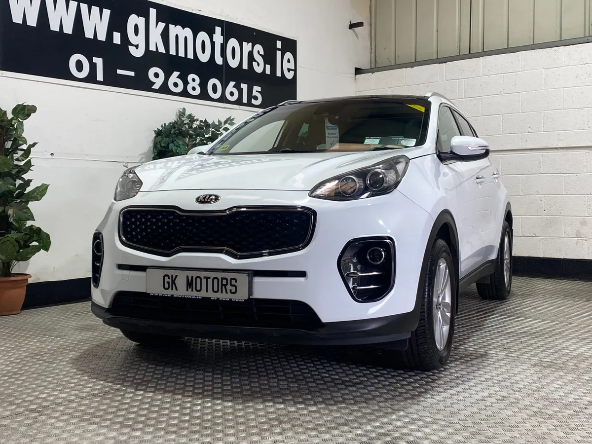 Kia Sportage 2017//PAN ROOF//LEATHER//NAV// - Image 2